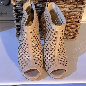 Micheal Kors High Heel Size 8